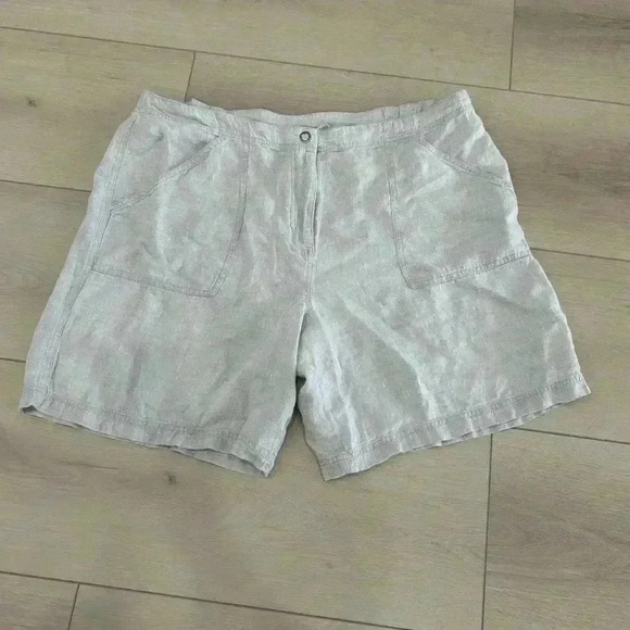 Chico's Pants - Chicos Shorts 3 Womens 16
Linen Bermuda Beige Pull On Beach Coastal Travel